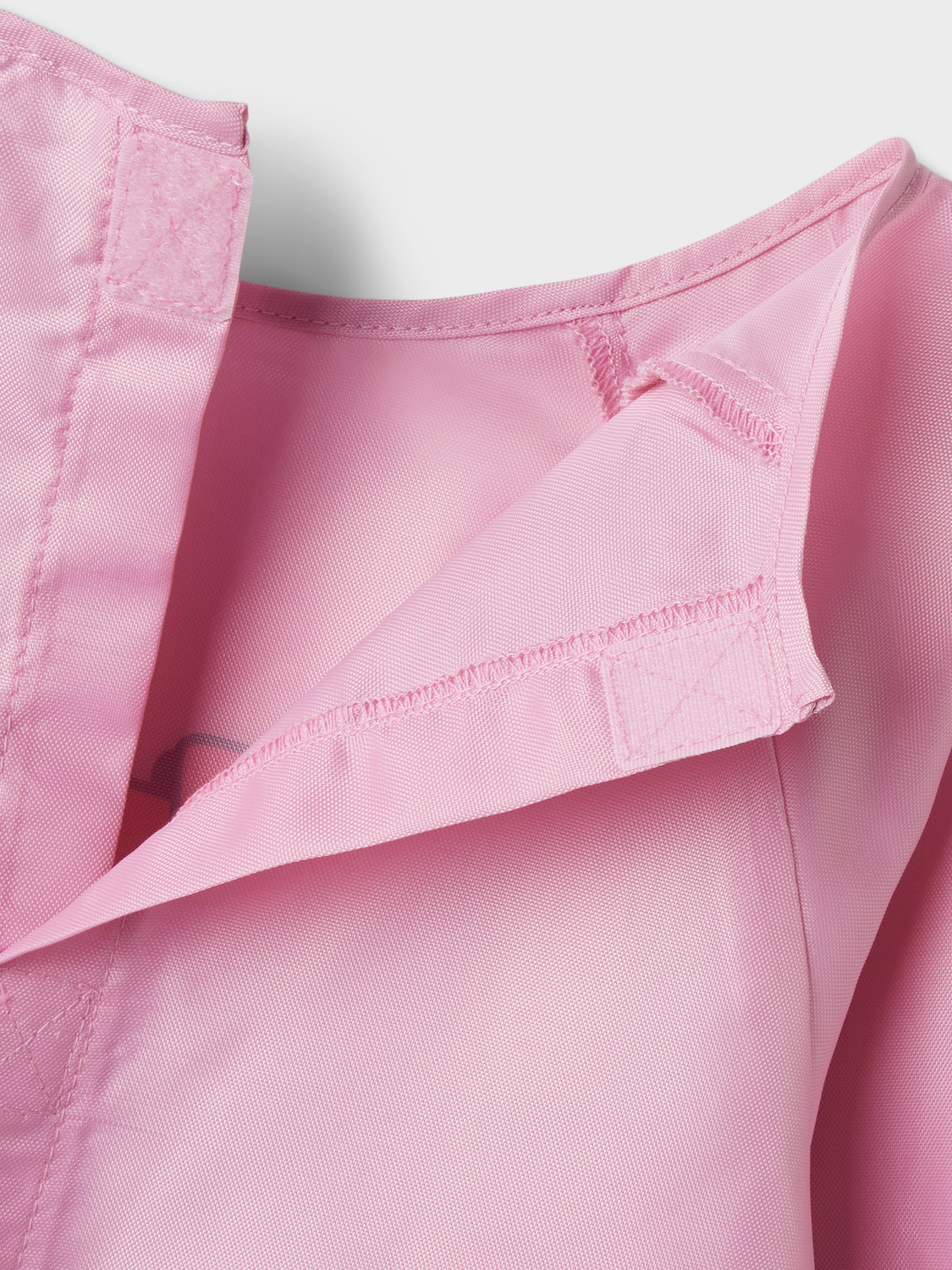 model_shot-front_full